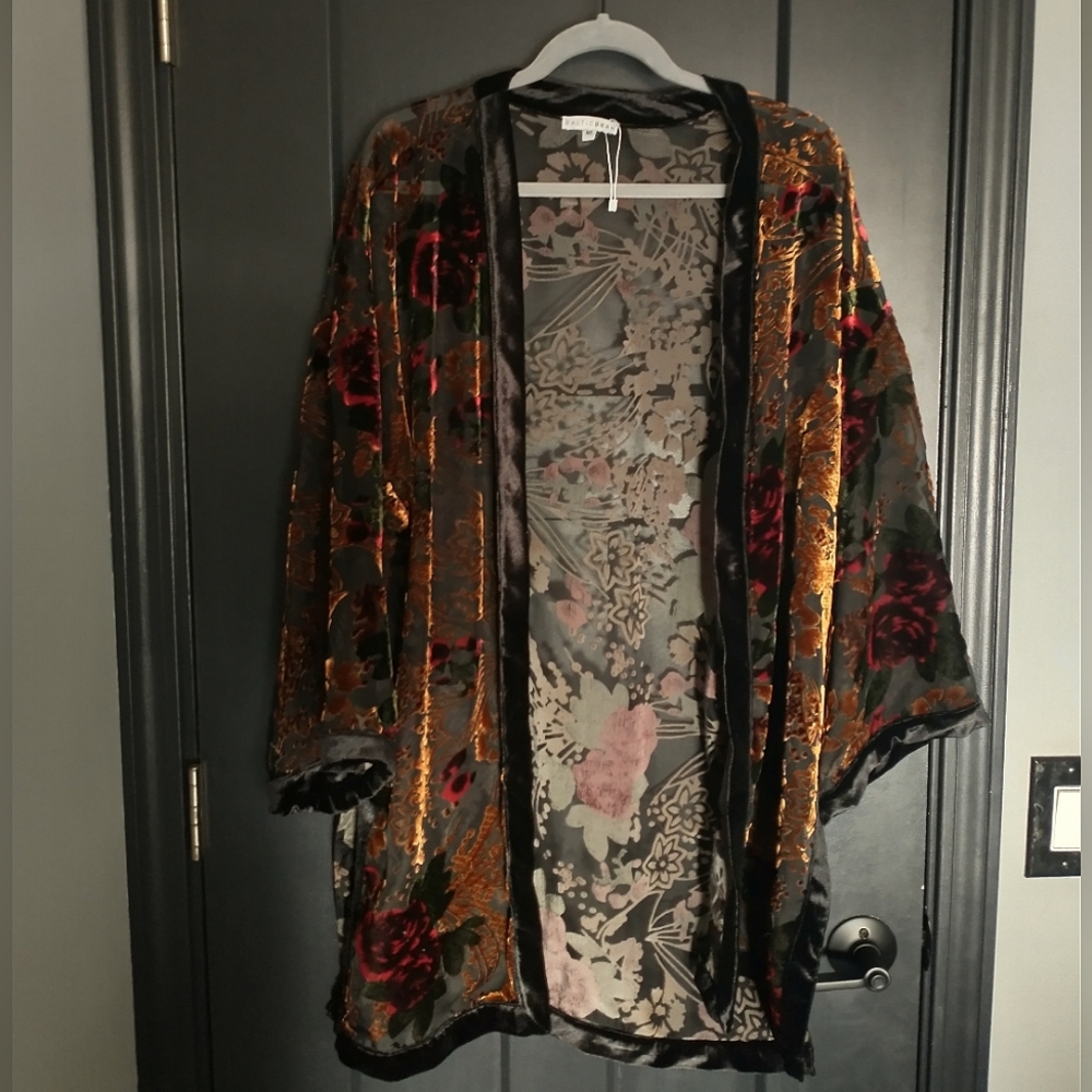 Baltic Born Amal Velvet Kimono, Women's M/L